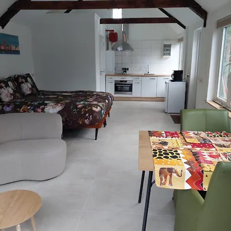 Schuurtje Bij De Ijssel