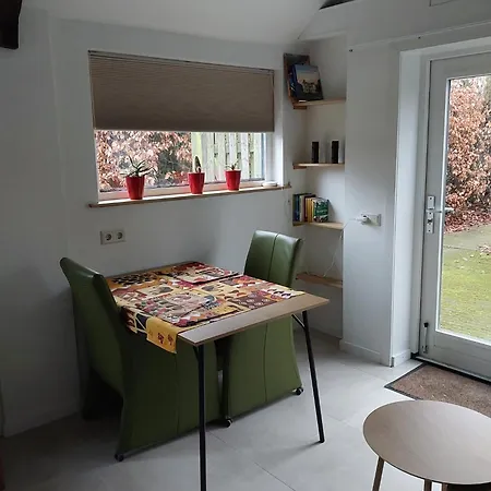 Schuurtje Bij De Ijssel Bed & Breakfast 3*