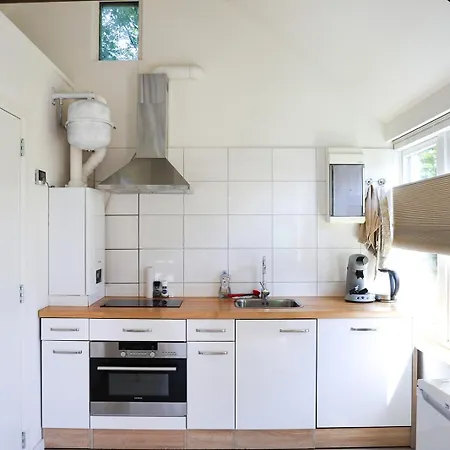Schuurtje Bij De Ijssel Bed & Breakfast 3*