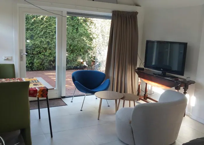 Schuurtje Bij De Ijssel Bed & Breakfast 3*